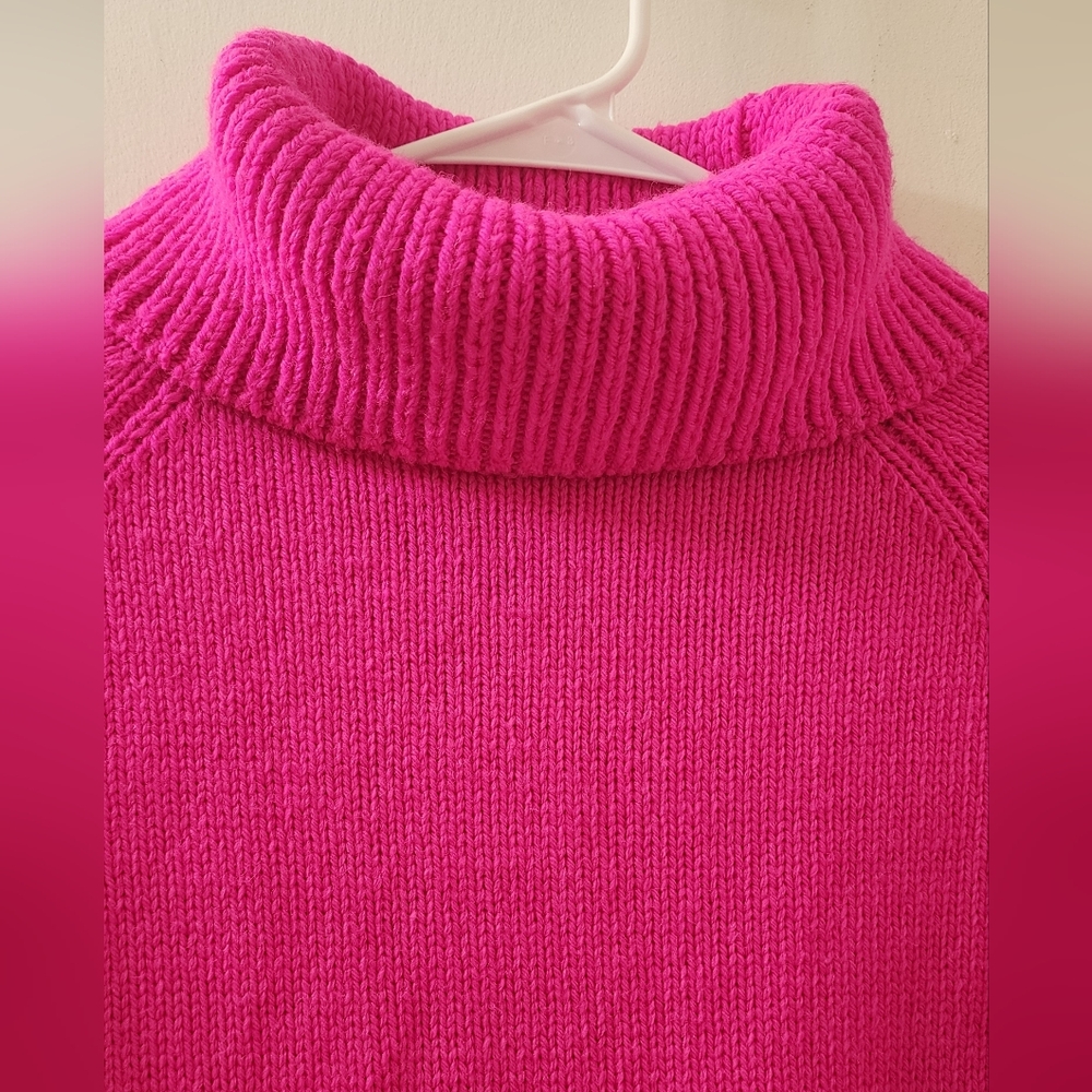 Victoria Beckham Pink Turtleneck Sweater, Size Extra Small, Wool. - Picture 5 of 13